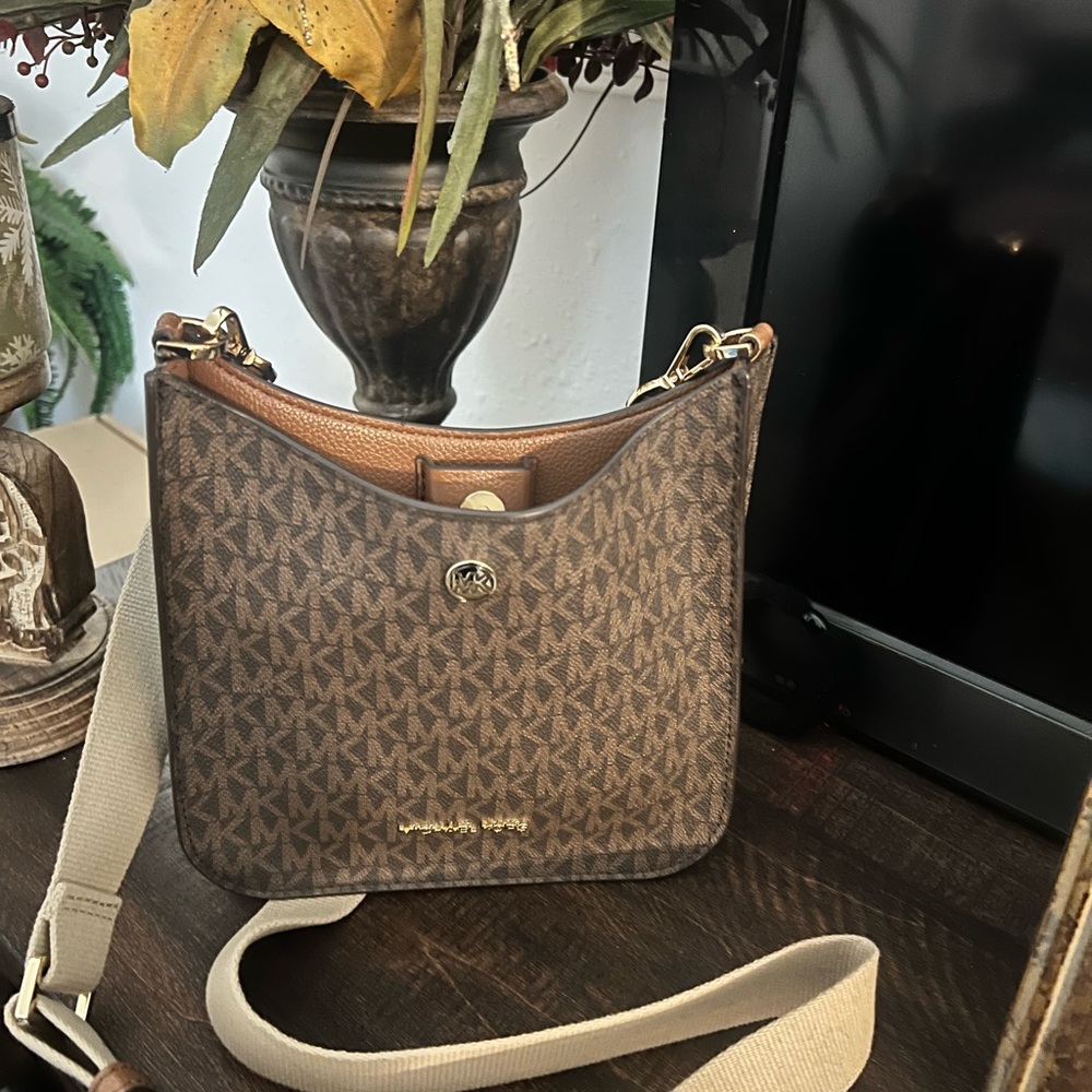 Michael Kors Brown Crossbody Bag